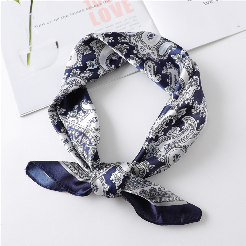 60cm Luxury Square Silk Scarf  - Face Scarf Mask ulasan dan harga